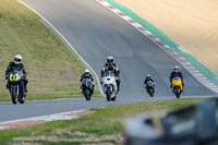 brands-hatch-photographs;brands-no-limits-trackday;cadwell-trackday-photographs;enduro-digital-images;event-digital-images;eventdigitalimages;no-limits-trackdays;peter-wileman-photography;racing-digital-images;trackday-digital-images;trackday-photos